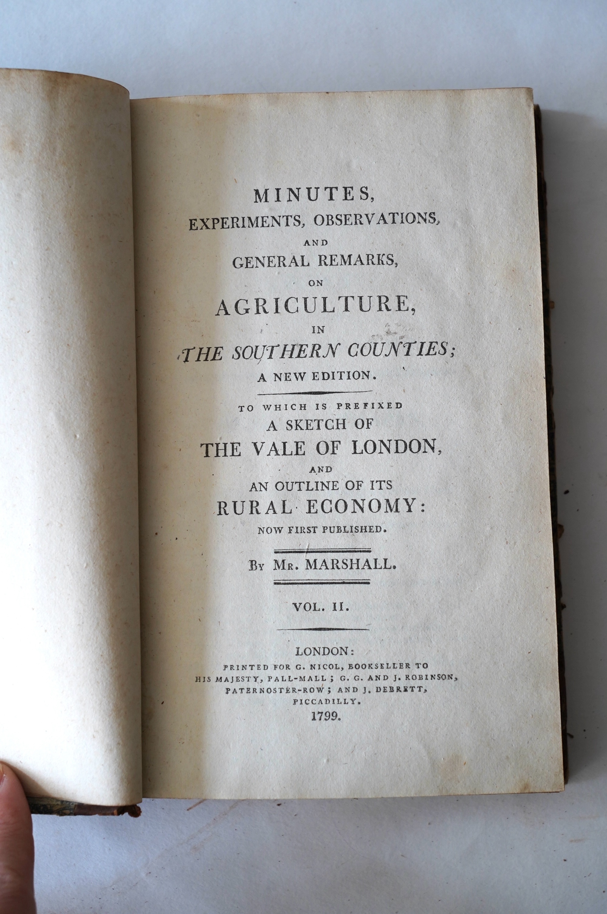 Marshall, William - Minutes, Experiments, Observations...on Agriculture.....in the Southern Counties. new edition. To which is prefixed a Sketch of the Vale of London, and an outline of its rural economy....2 vols. 2 fol